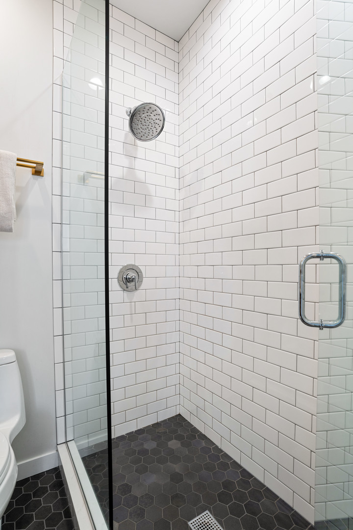 1149 W Armitage Avenue Unit: B