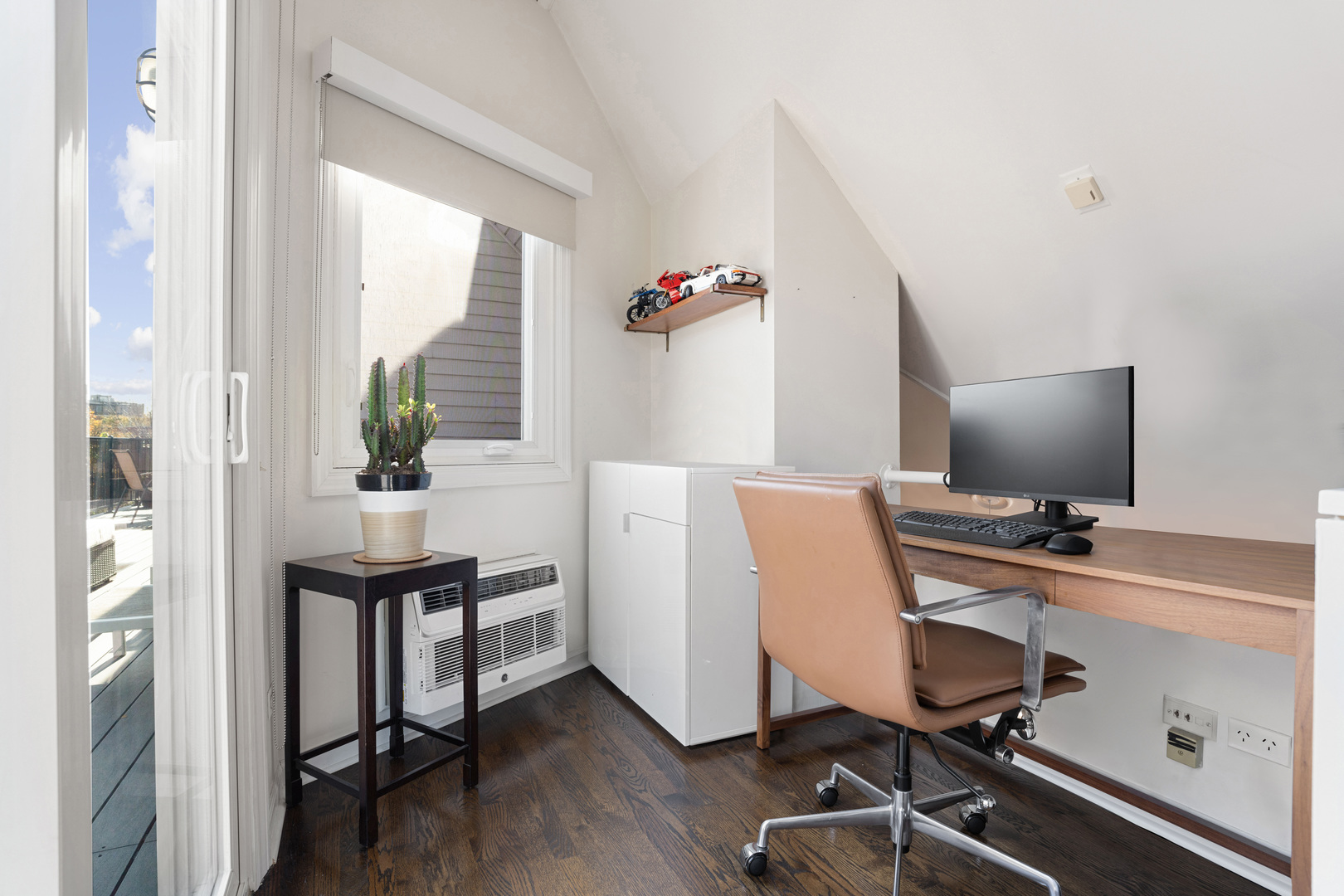 1149 W Armitage Avenue Unit: B