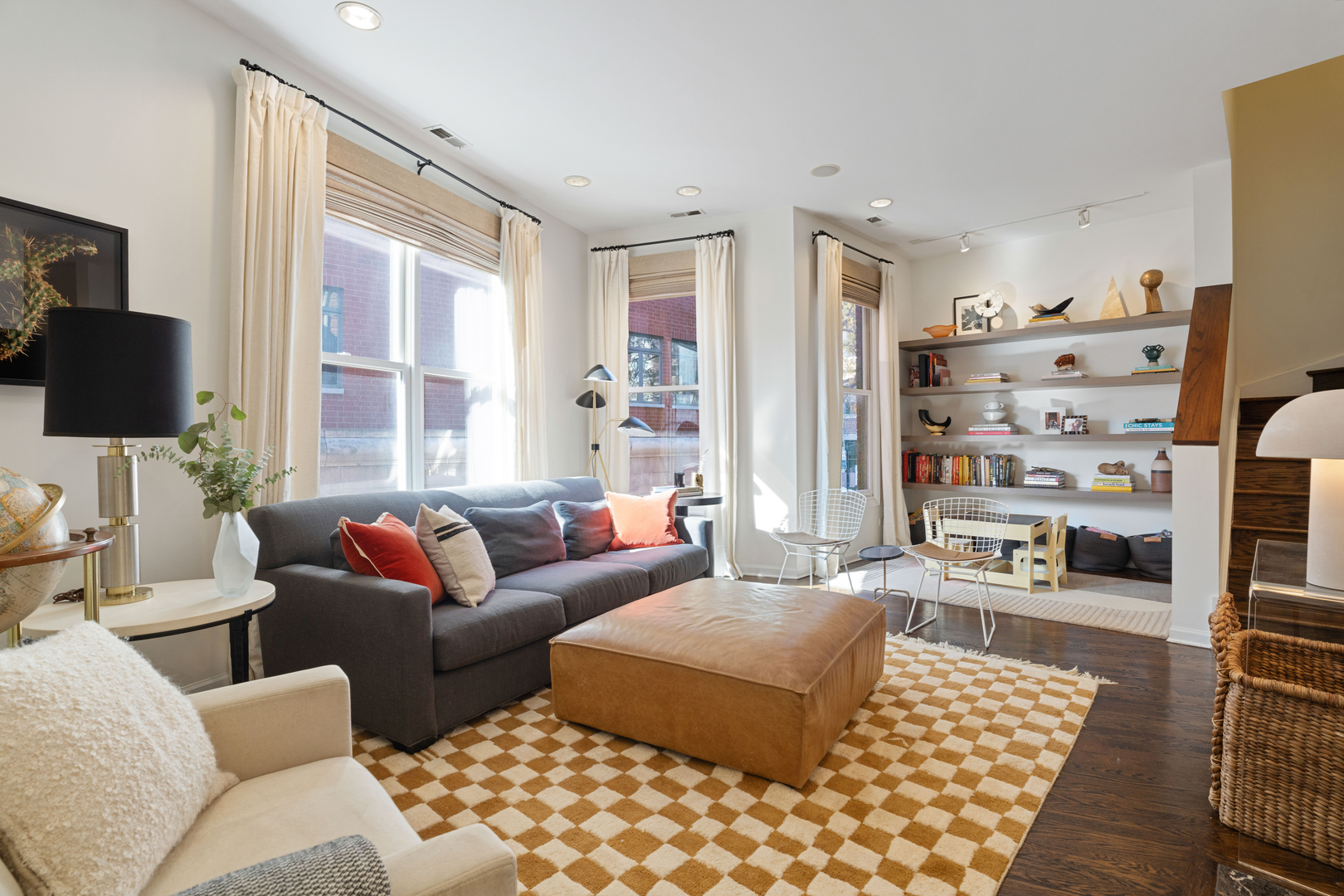 1149 W Armitage Avenue Unit: B