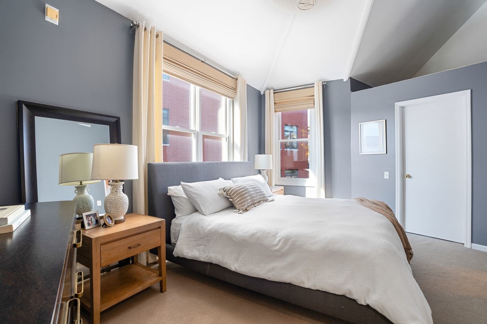 1149 W Armitage Avenue Unit: B