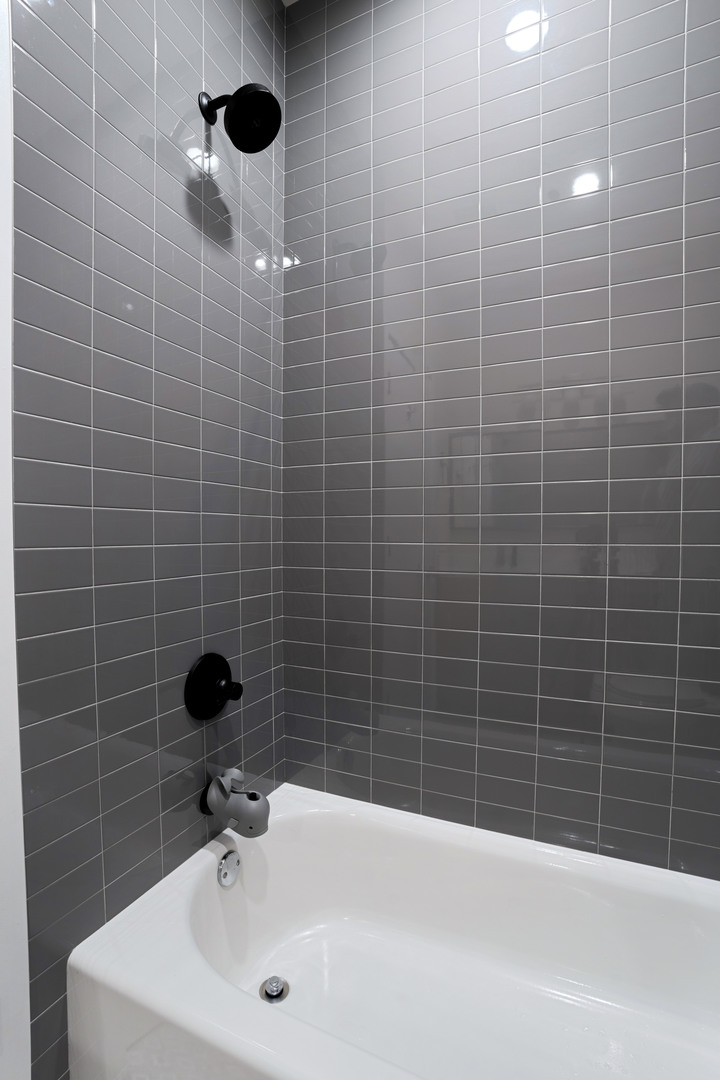 1149 W Armitage Avenue Unit: B