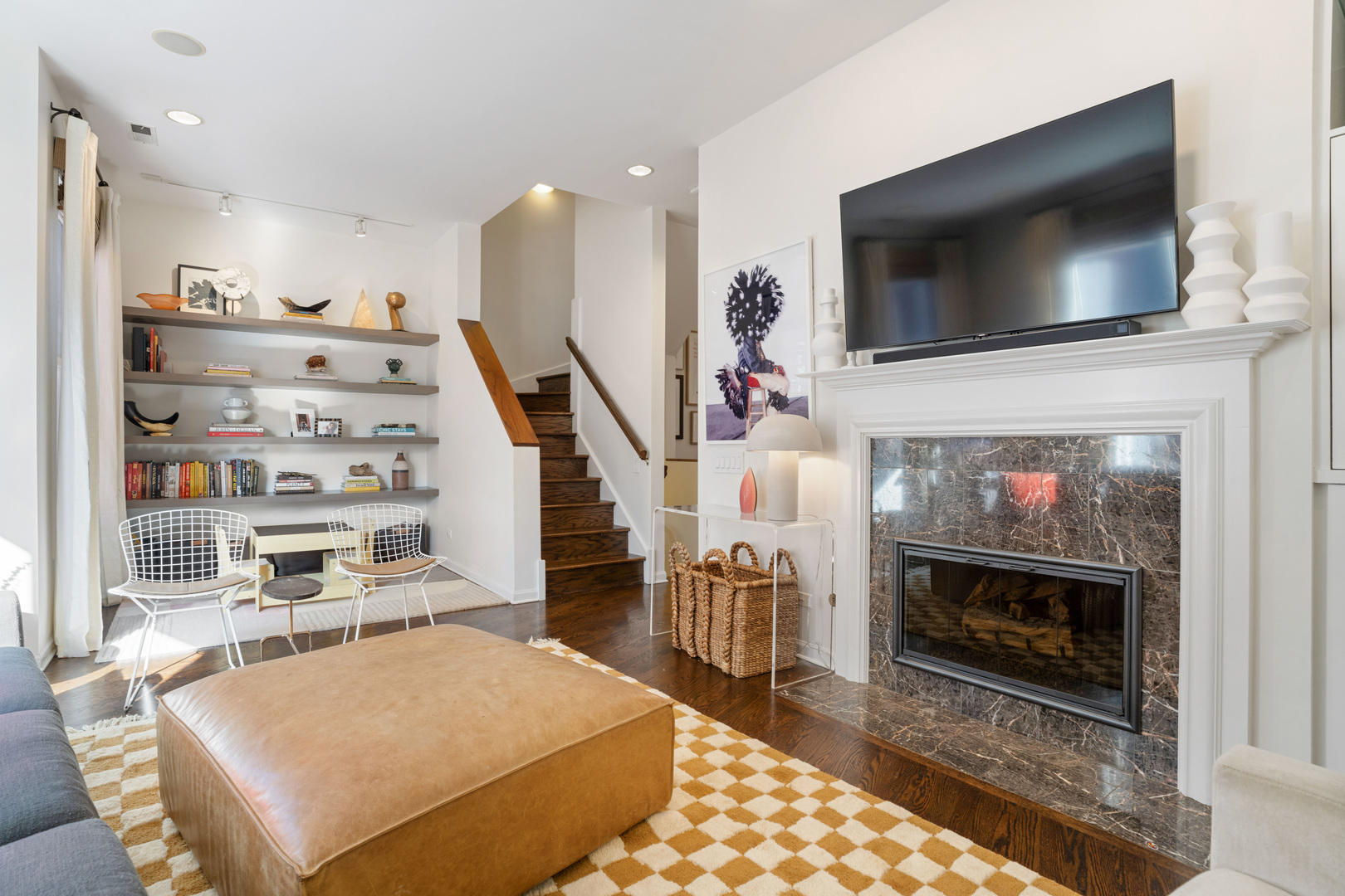 1149 W Armitage Avenue Unit: B