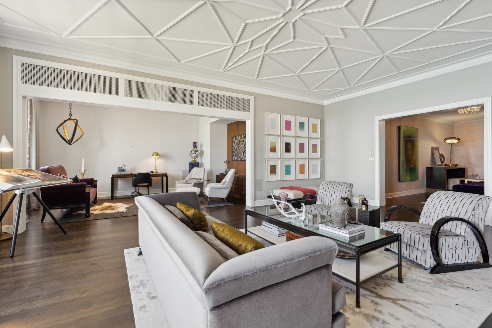 229 E LAKE SHORE Drive Unit: 8E