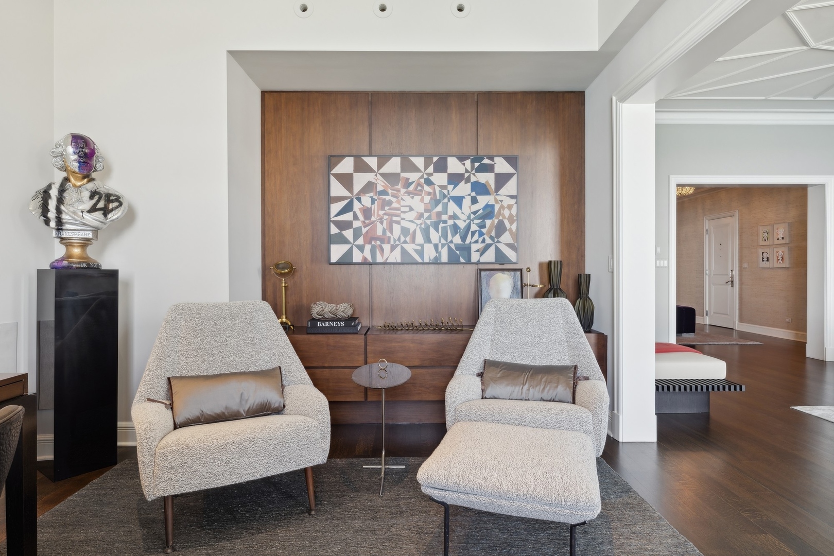 229 E LAKE SHORE Drive Unit: 8E