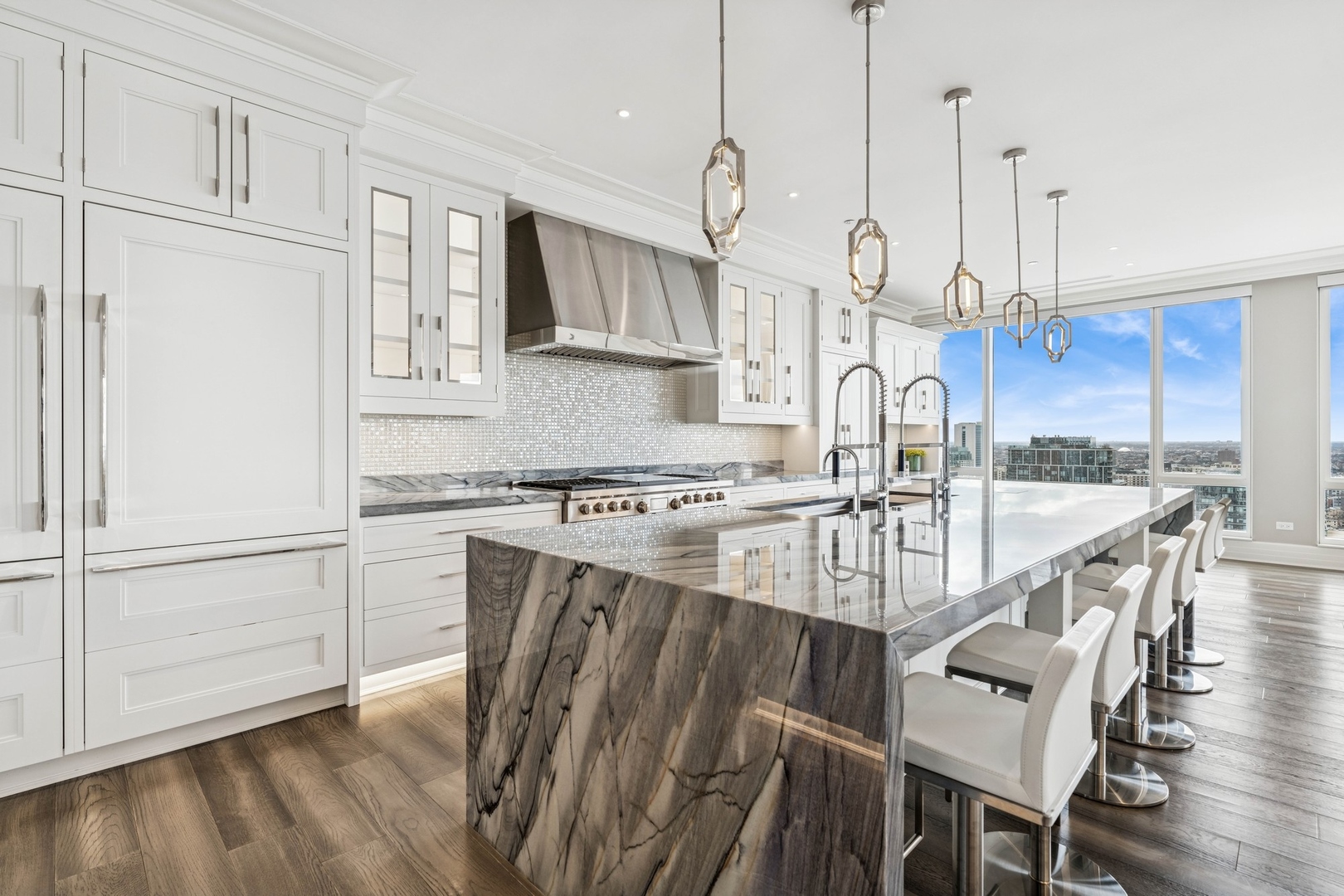 9 W Walton Street Unit: 2802