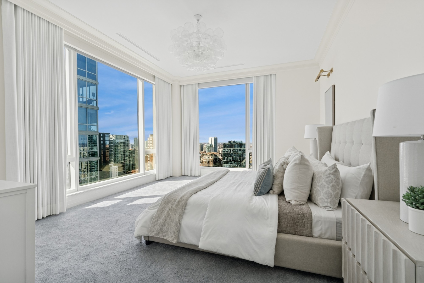 9 W Walton Street Unit: 2802