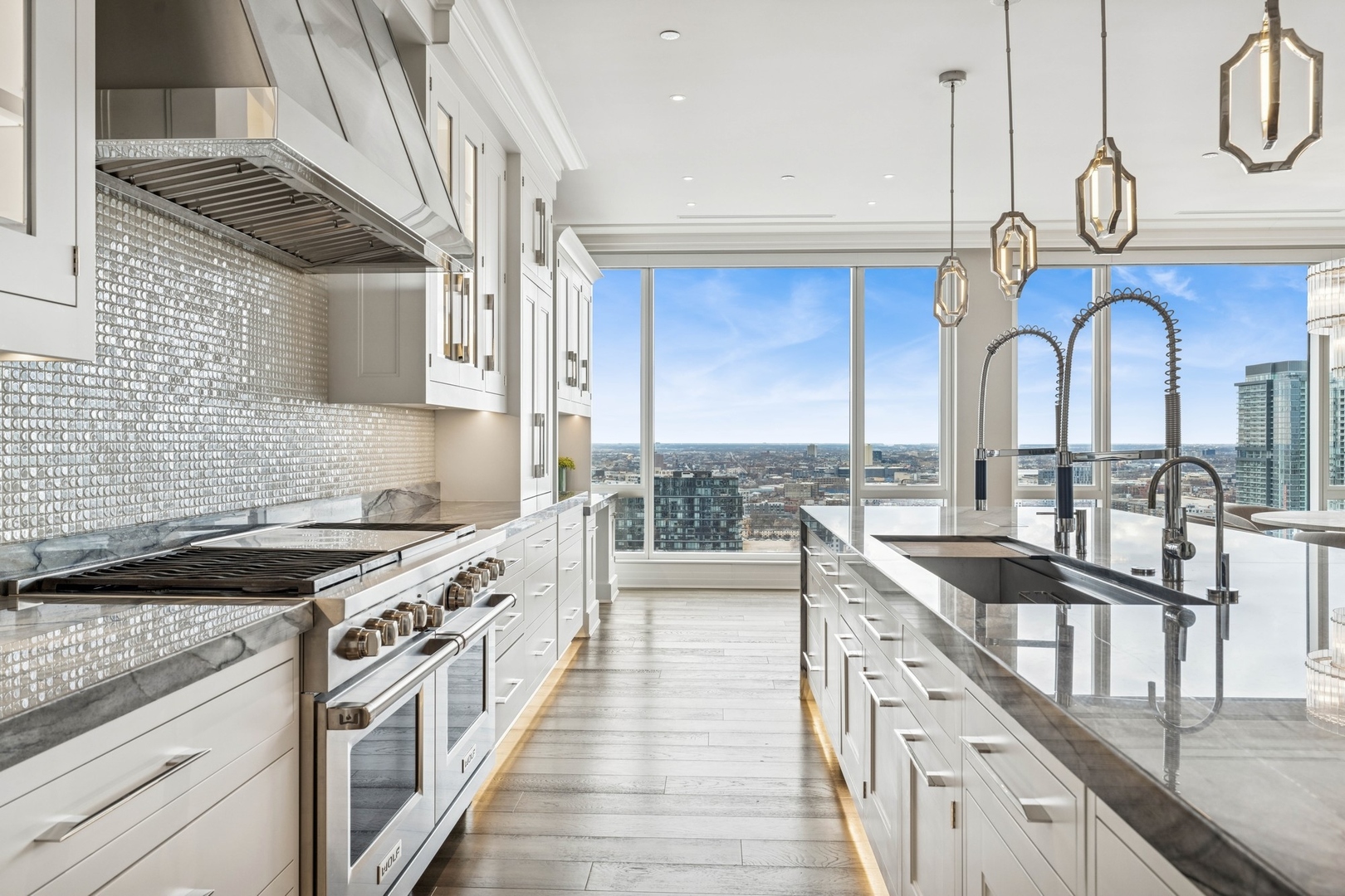 9 W Walton Street Unit: 2802