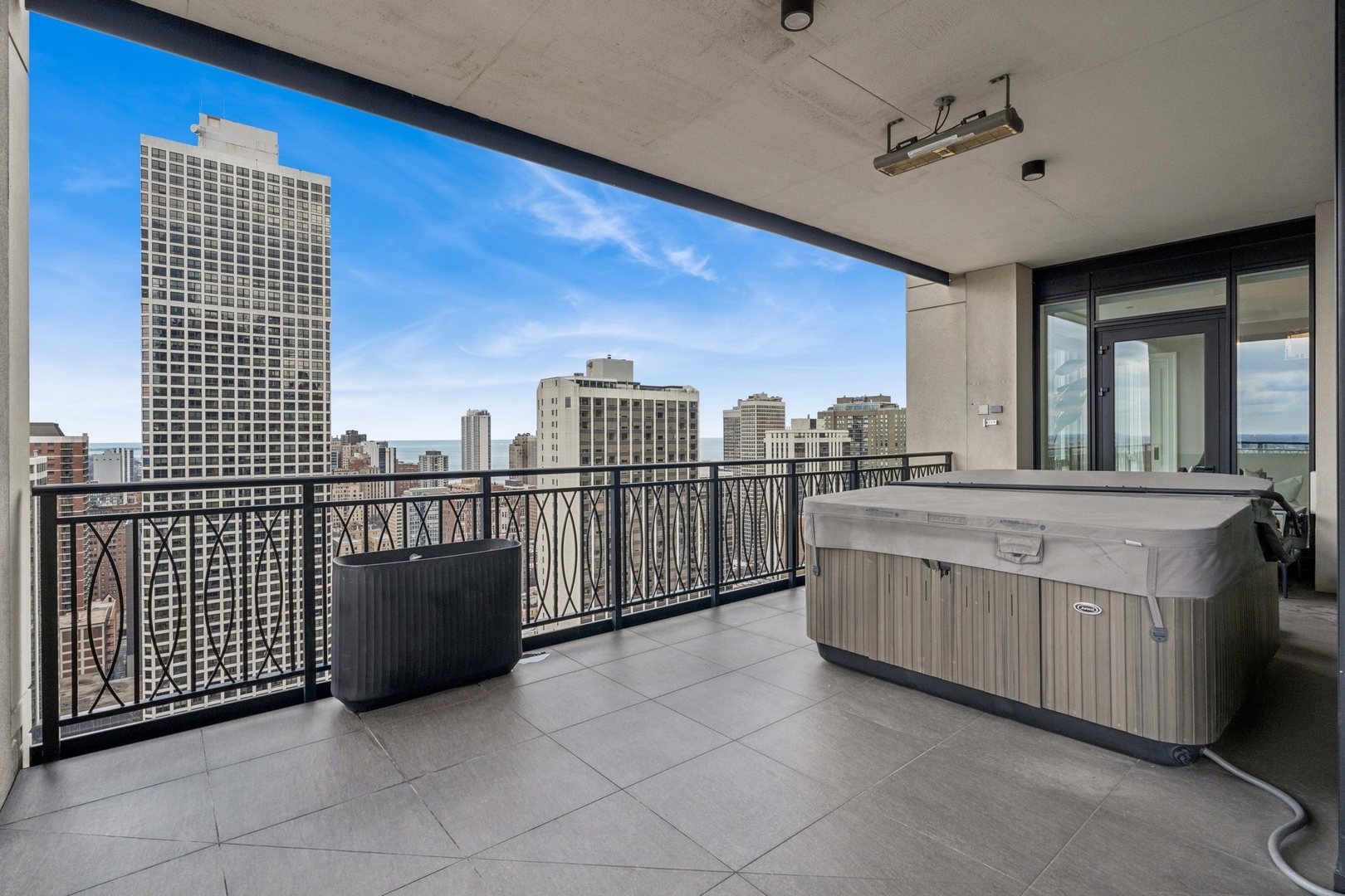 9 W Walton Street Unit: 2802