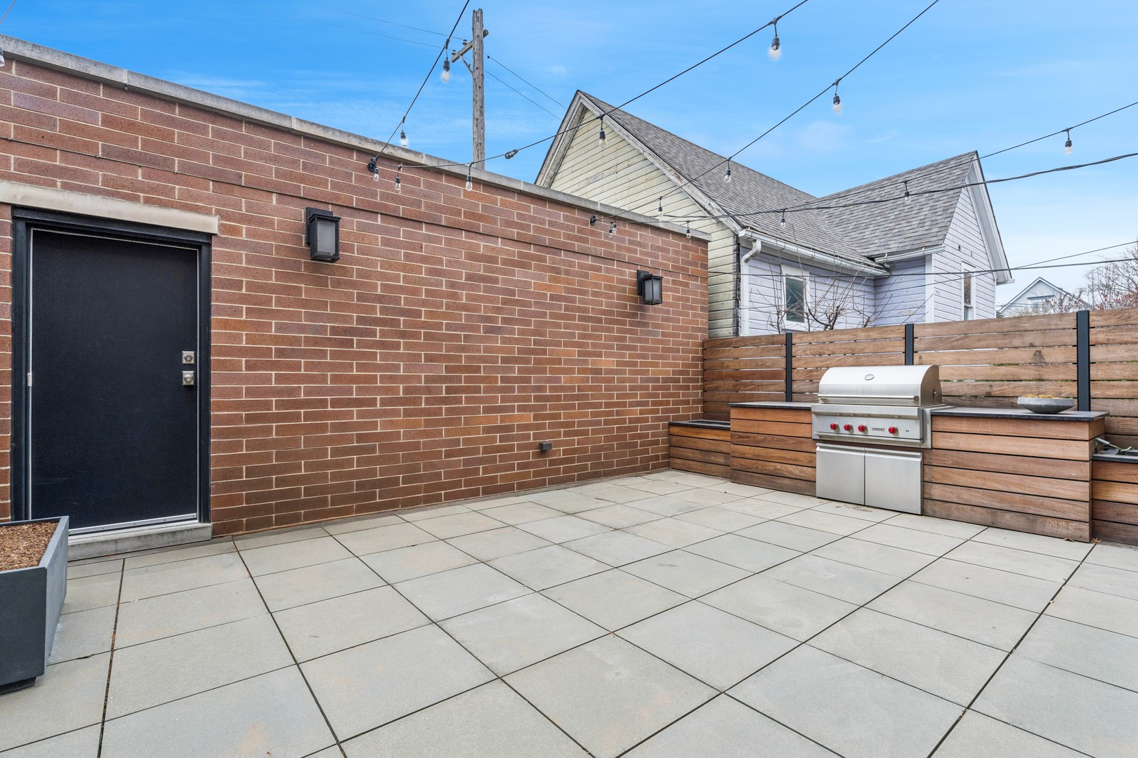 3629 N Greenview Avenue