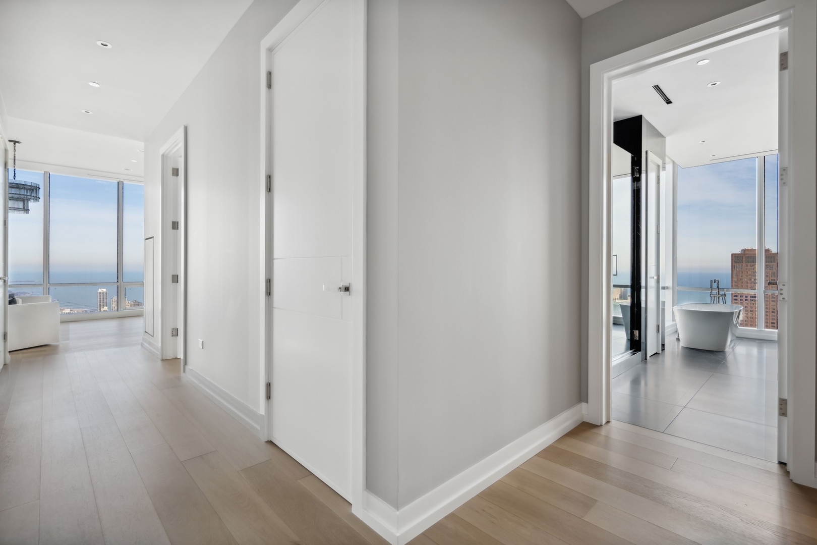 14 W Superior Street Unit: 5701