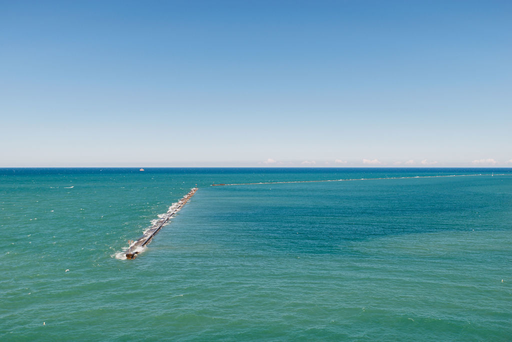 999 N Lake Shore Drive Unit: 2B