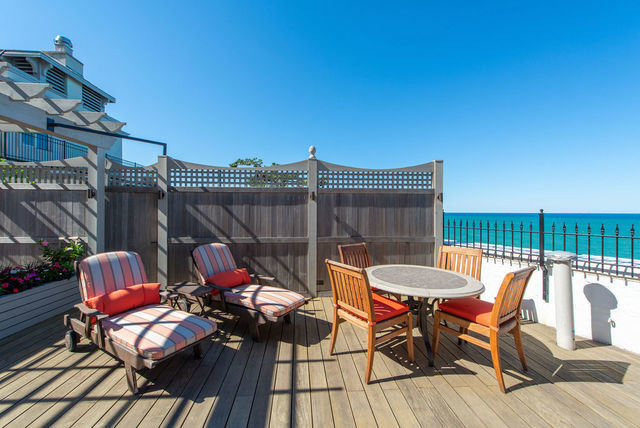 999 N Lake Shore Drive Unit: 2B