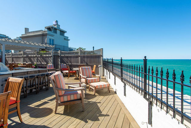 999 N Lake Shore Drive Unit: 2B