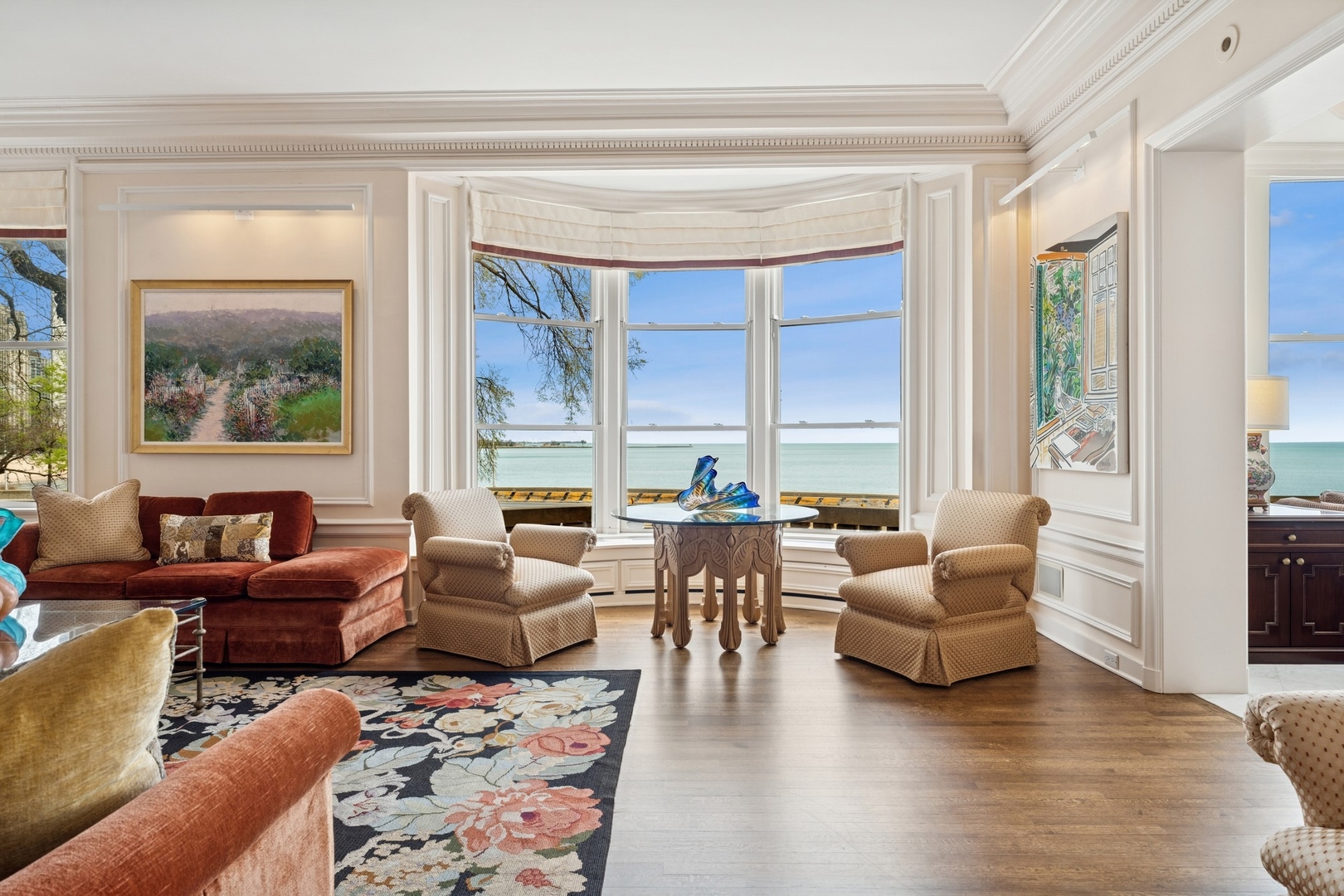 999 N Lake Shore Drive Unit: 2B
