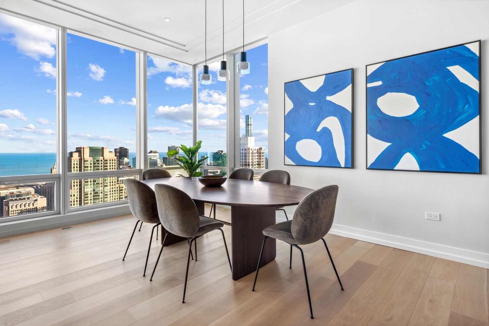 14 W Superior Street Unit: 5001
