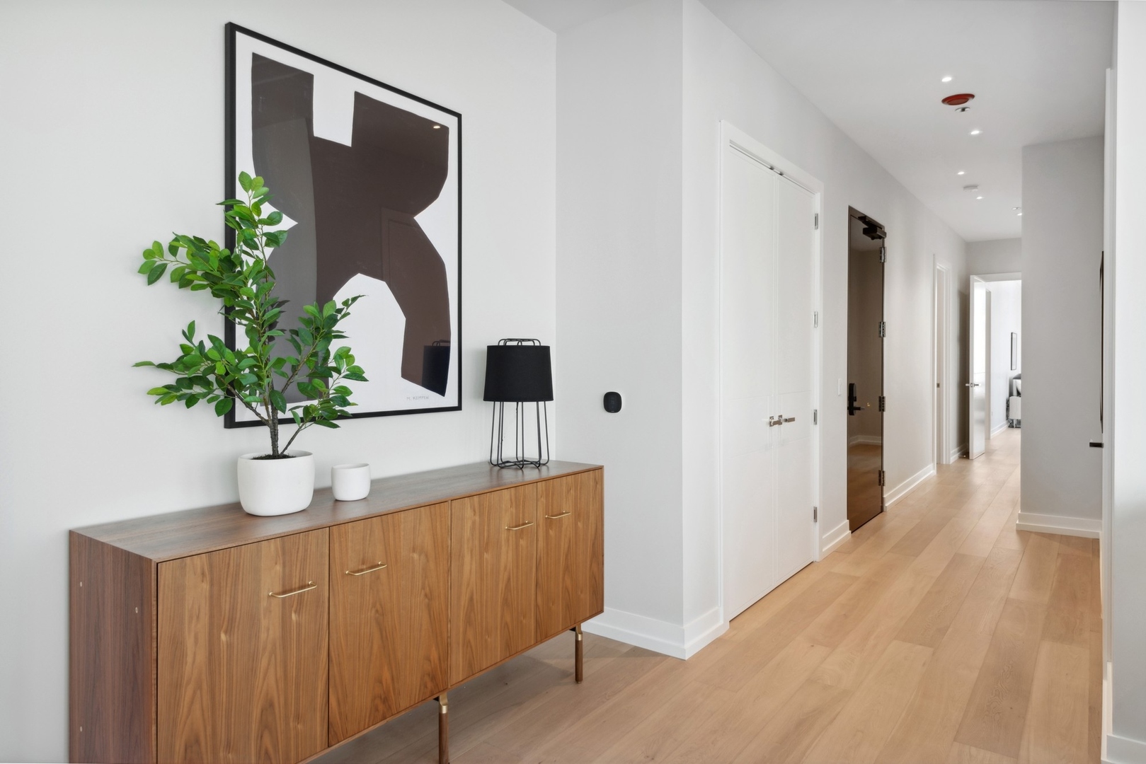 14 W Superior Street Unit: 5001