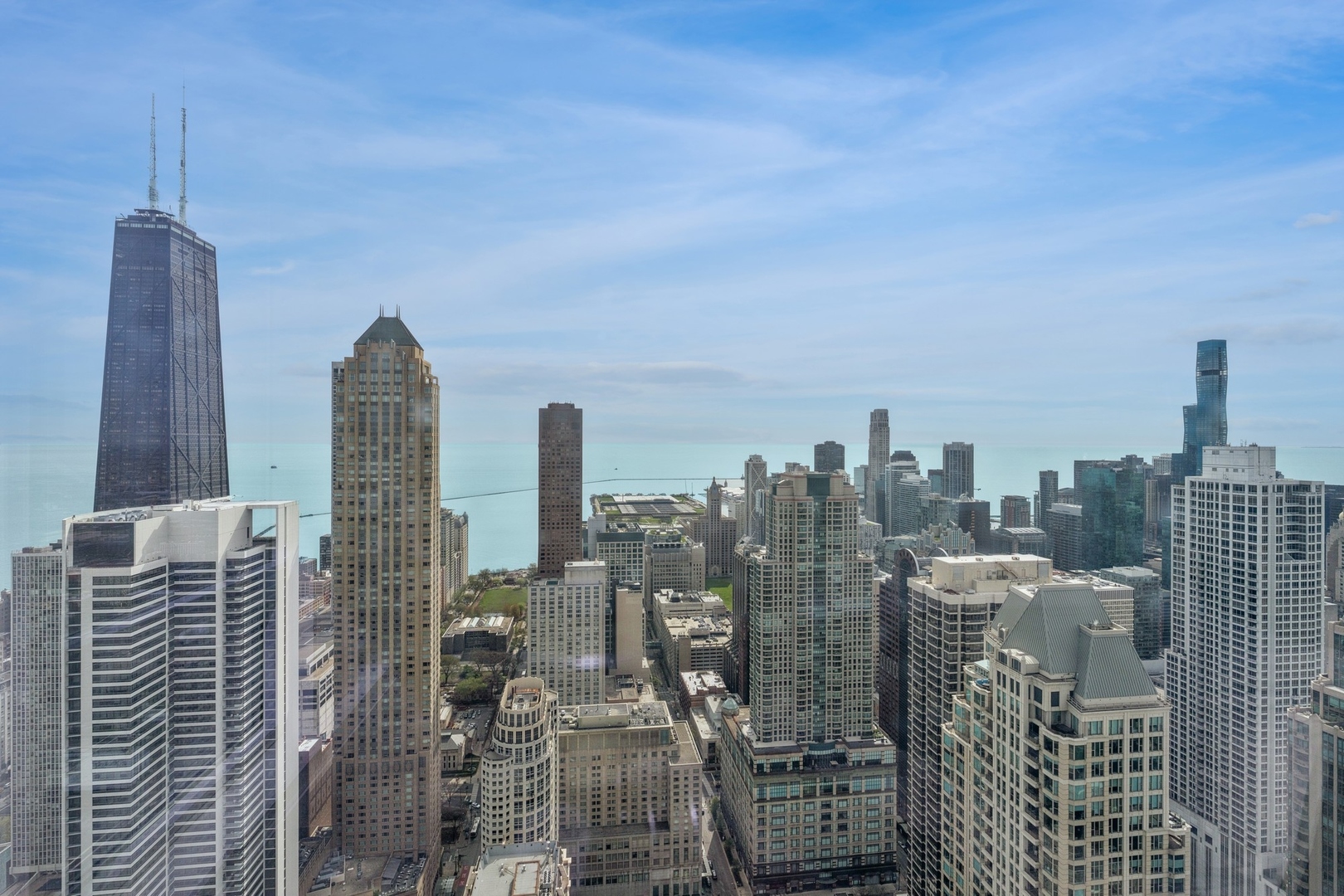 14 W Superior Street Unit: 5504