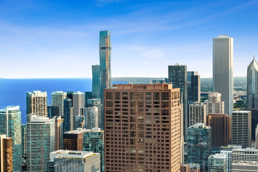 132 E Delaware Place Unit: 6502