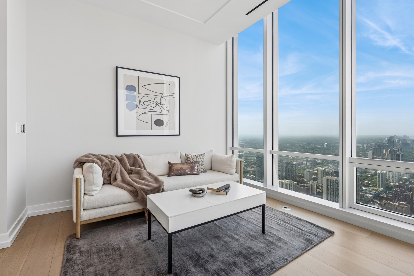 14 W Superior Street Unit: 6601