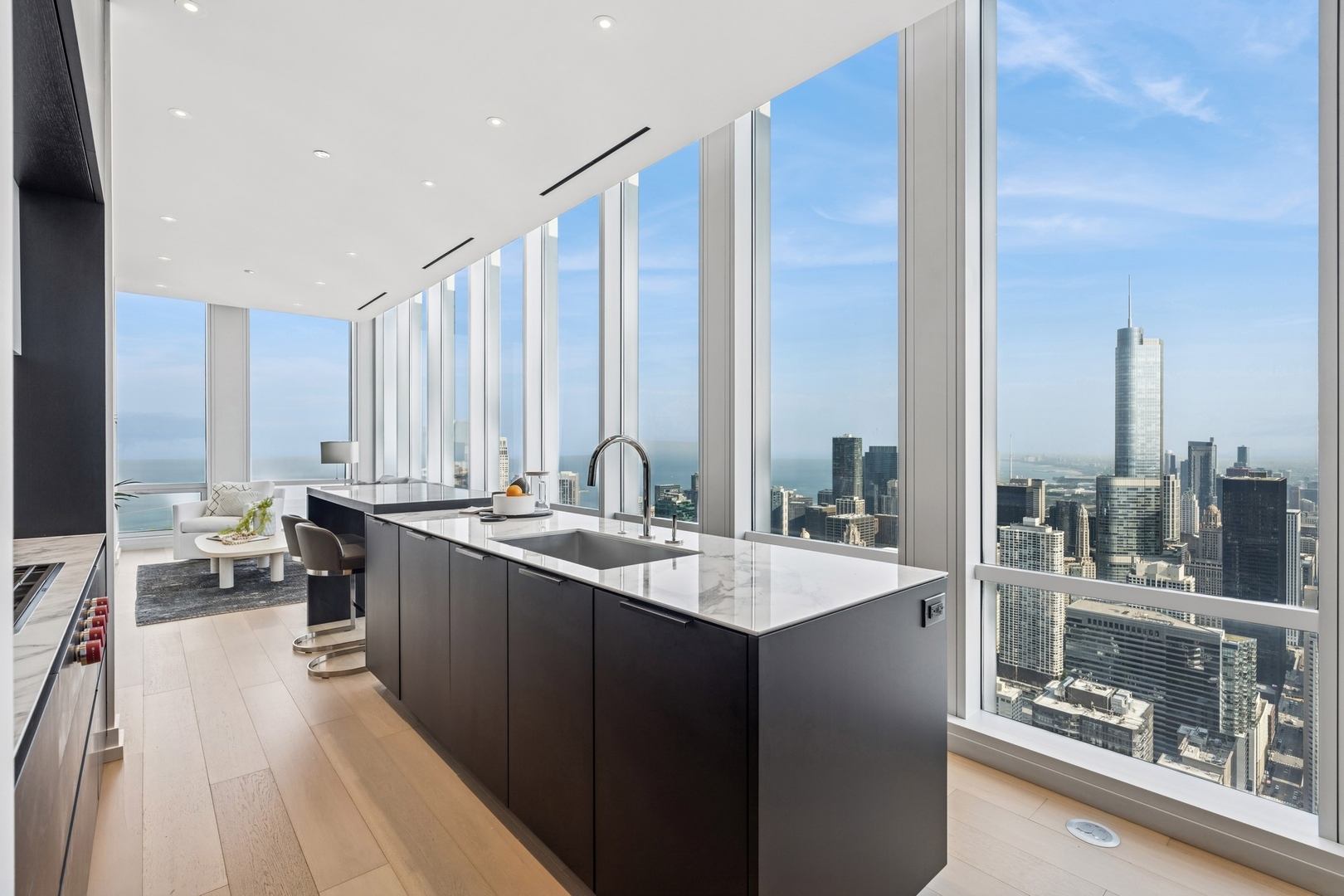 14 W Superior Street Unit: 6601