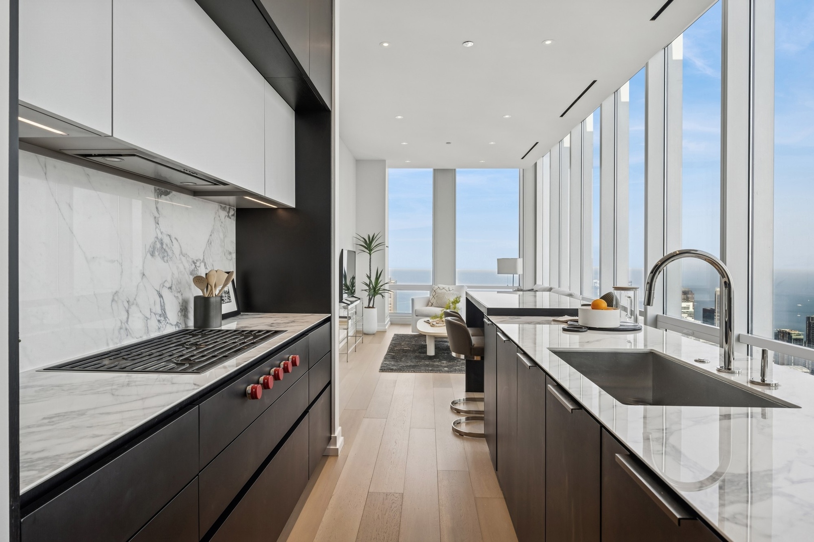 14 W Superior Street Unit: 6601