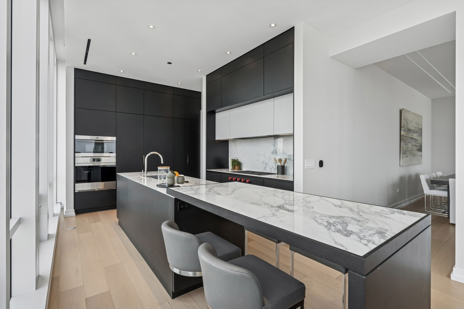 14 W Superior Street Unit: 6601