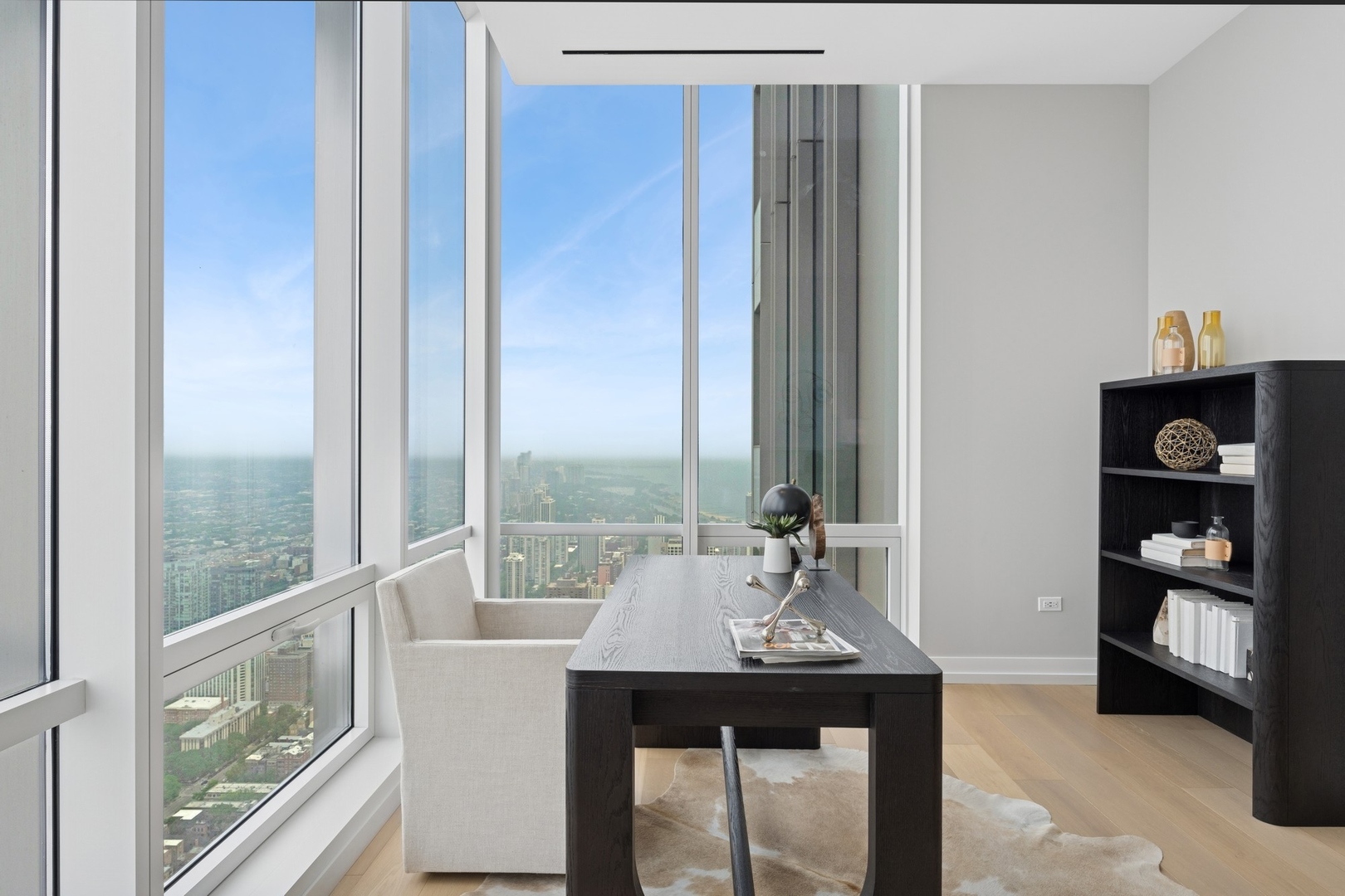 14 W Superior Street Unit: 6602