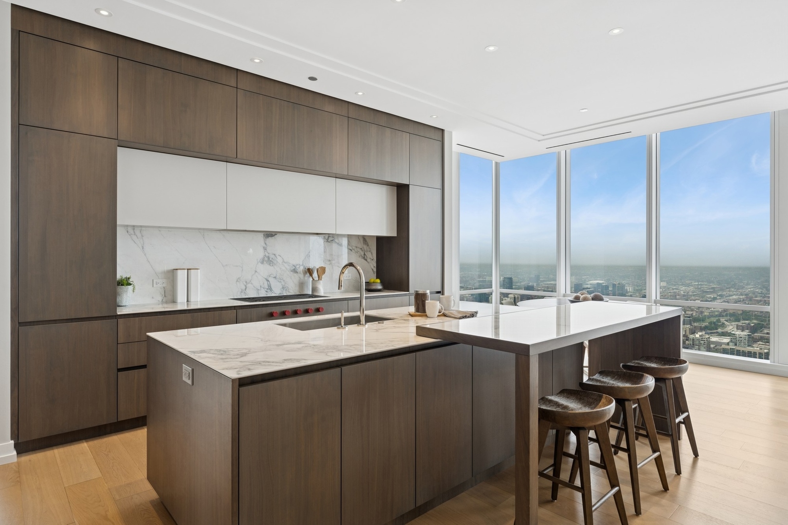 14 W Superior Street Unit: 6602