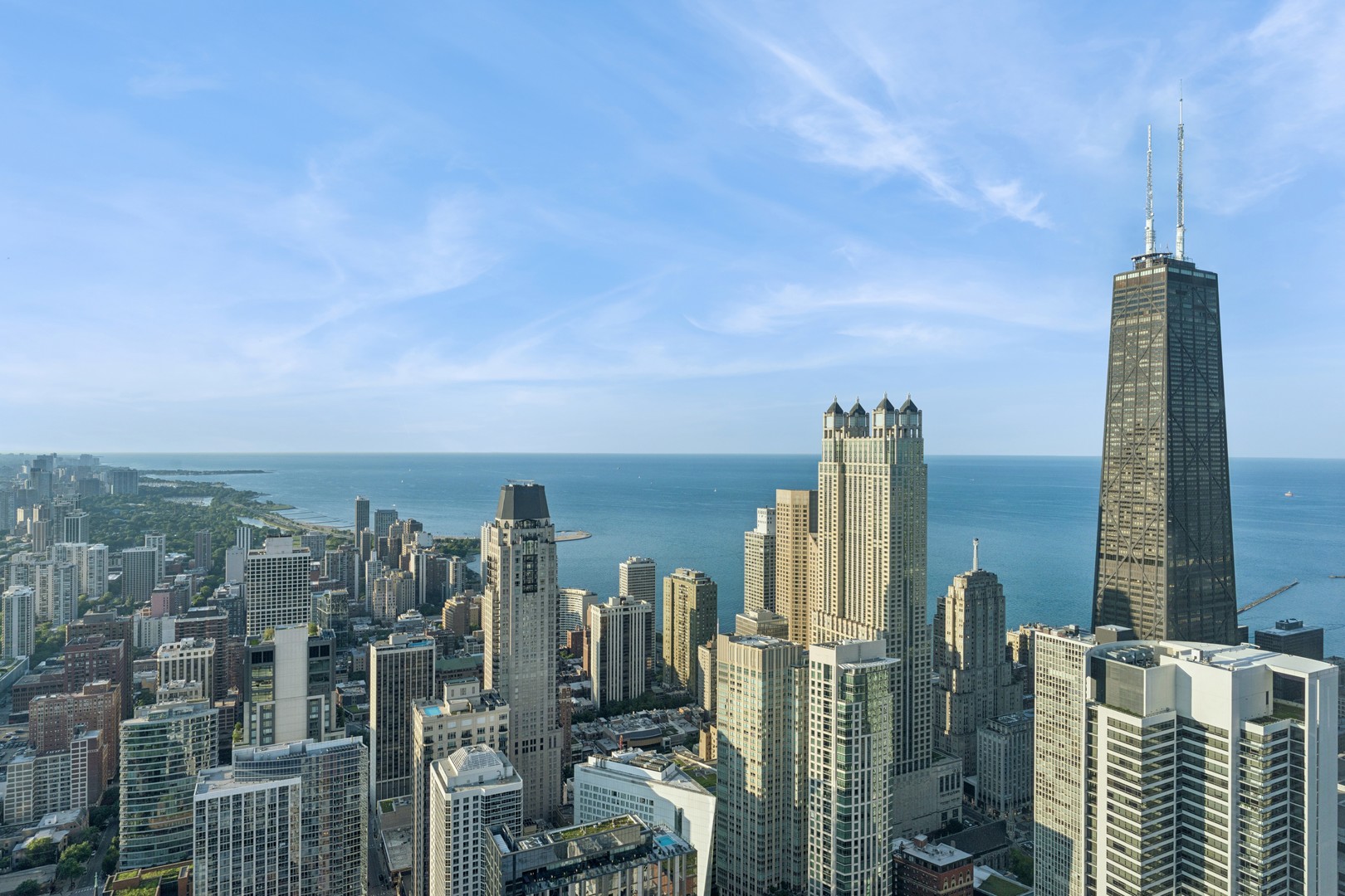 14 W Superior Street Unit: 6402