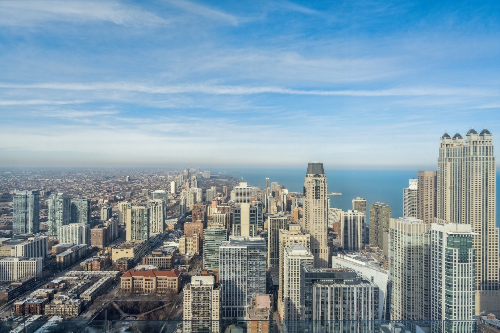14 W Superior Street Unit: 6002