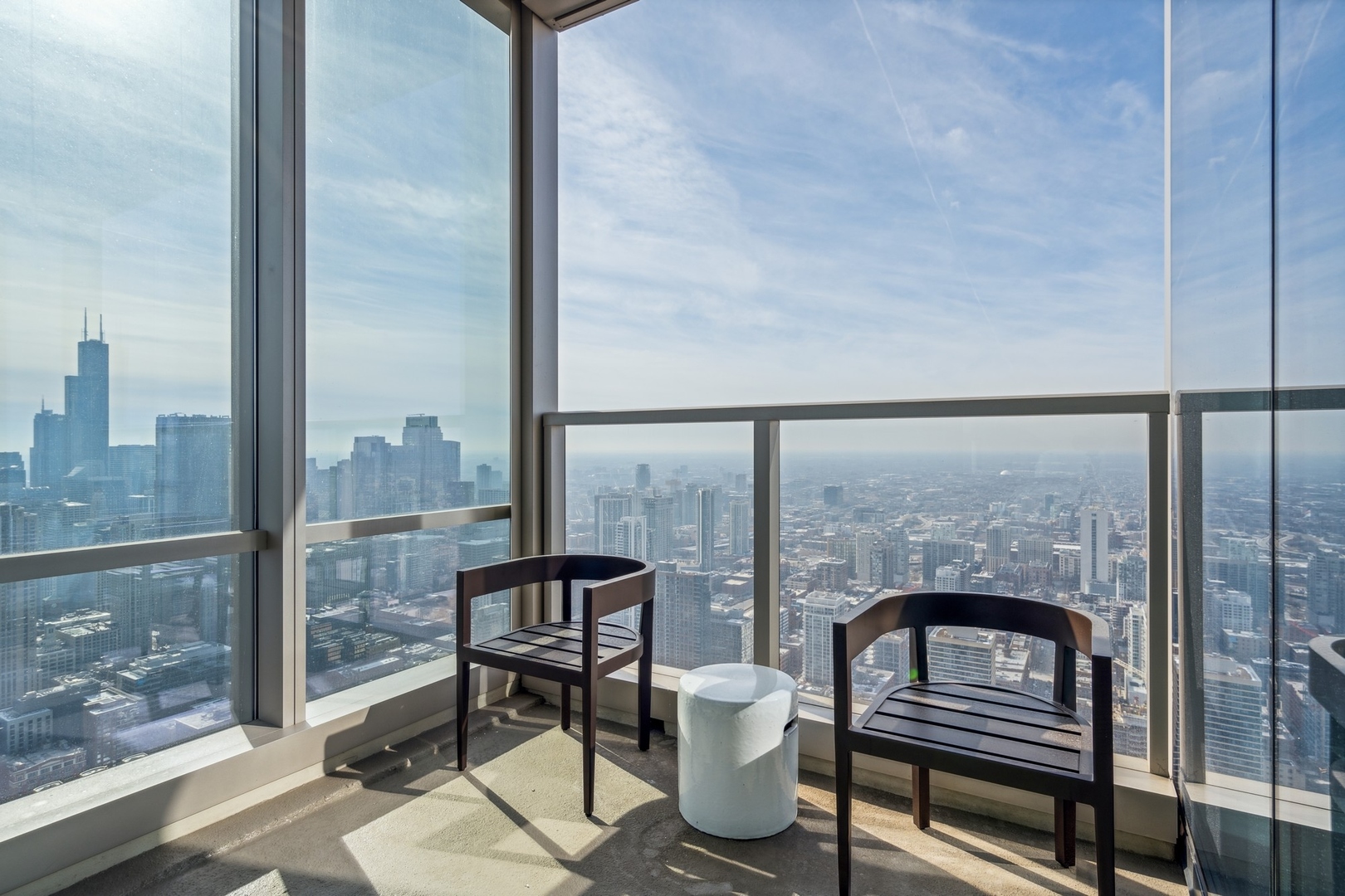 14 W Superior Street Unit: 6002