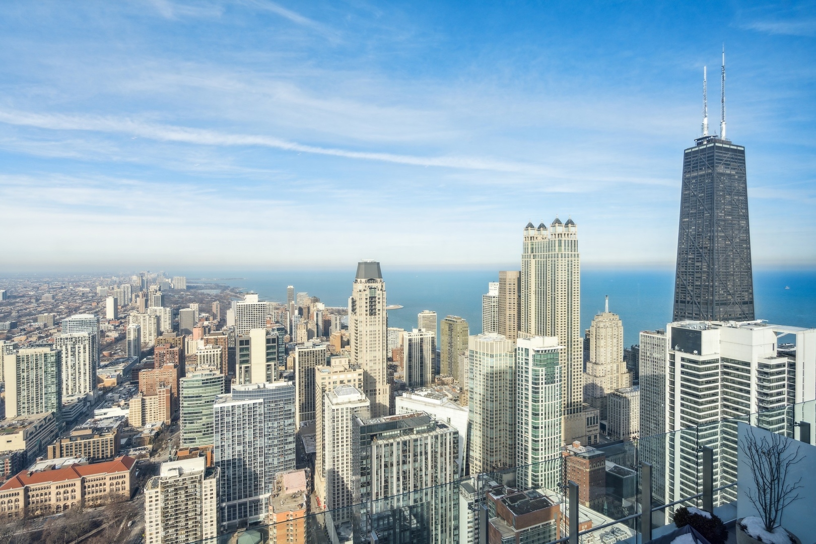 14 W Superior Street Unit: 6002