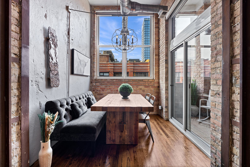 1000 W Washington Boulevard Unit: 420
