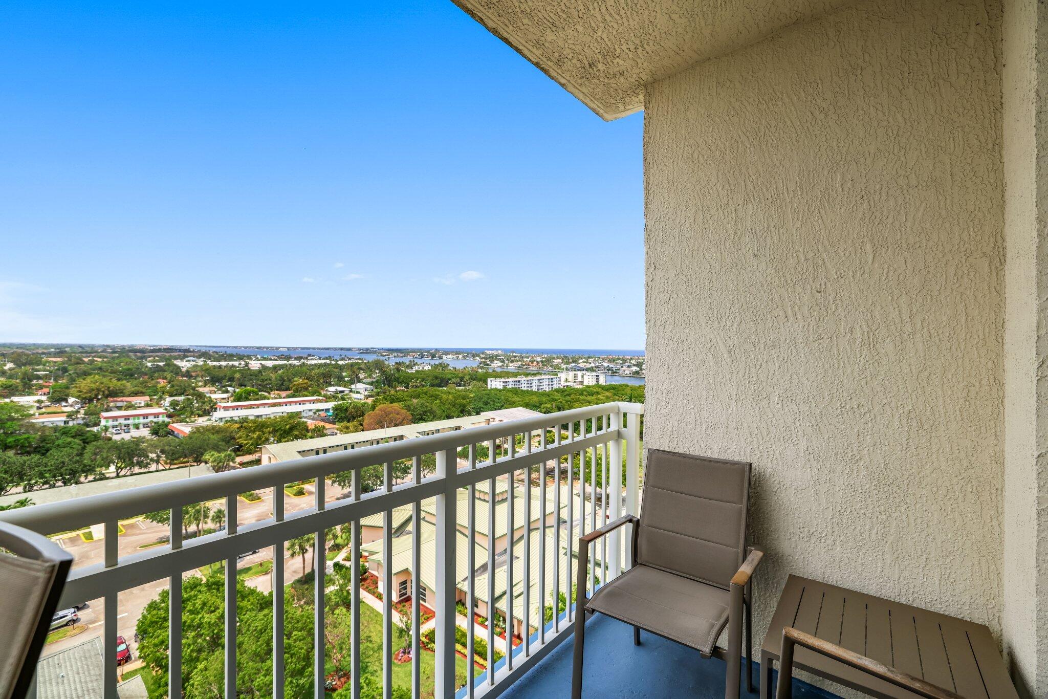 450 N Federal Highway 1213