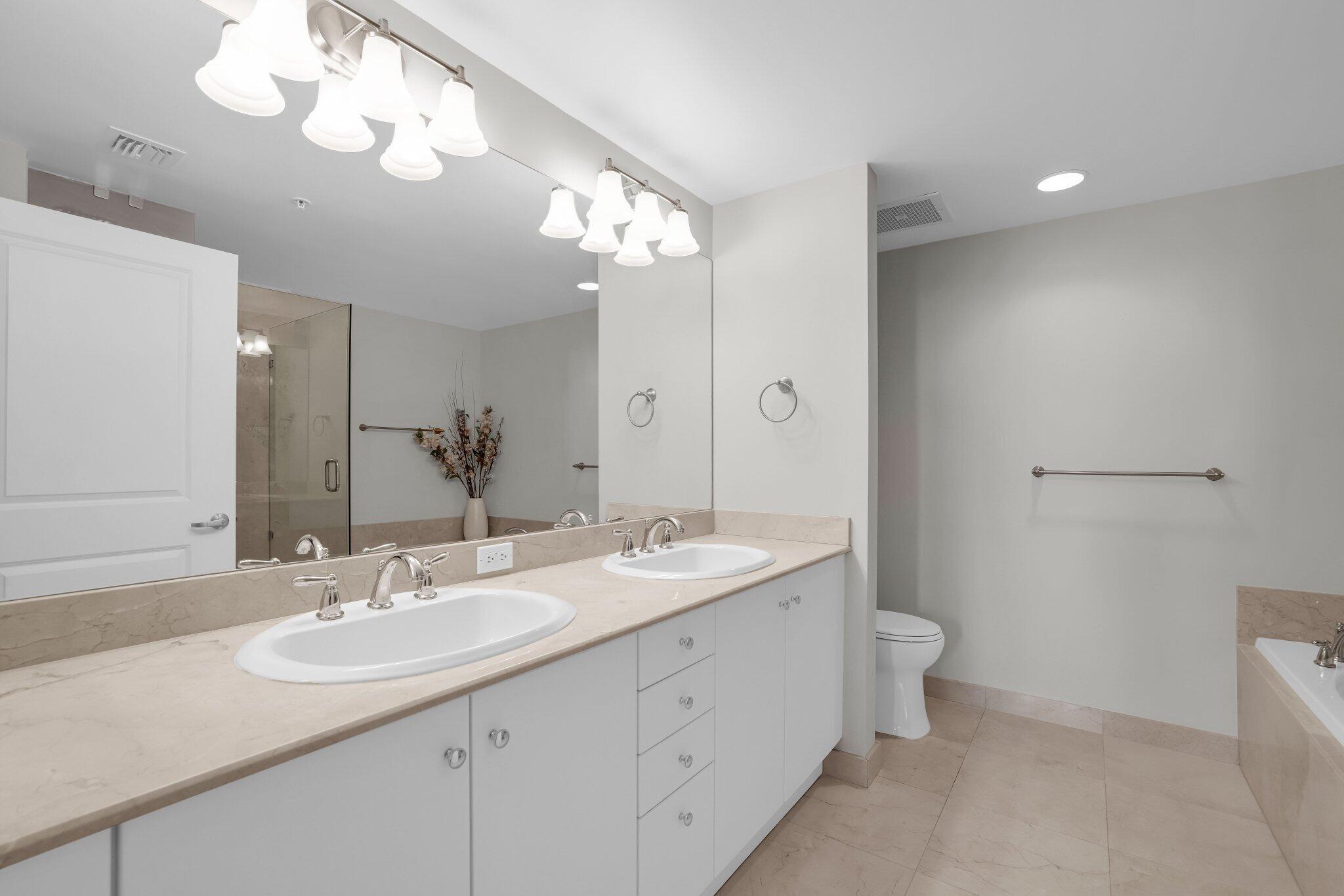 450 N Federal Highway 1213