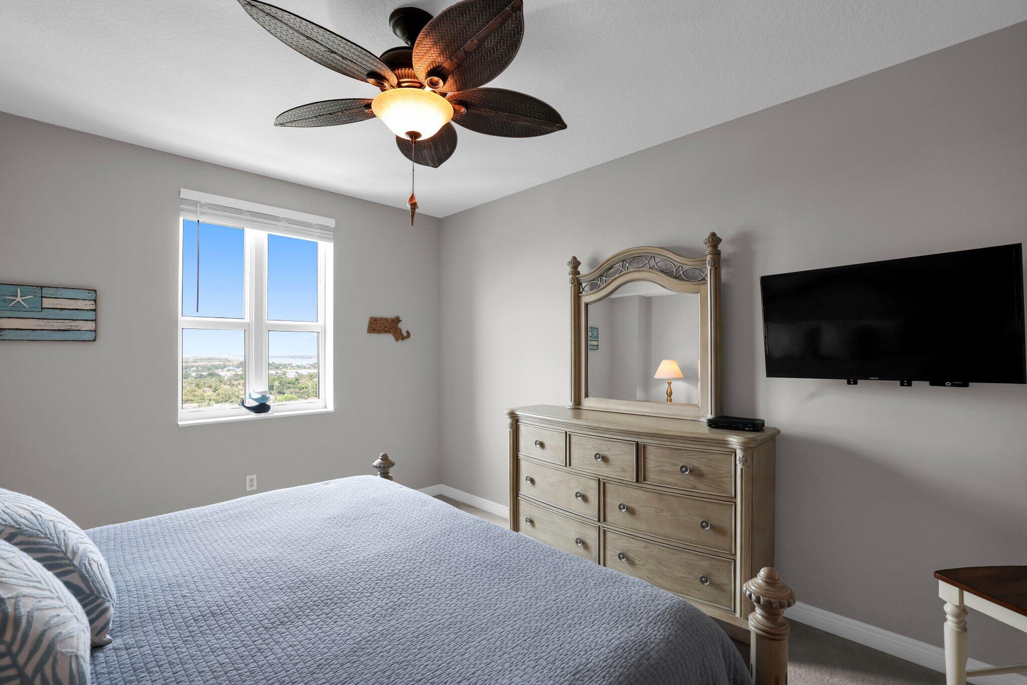 450 N Federal Highway 1213