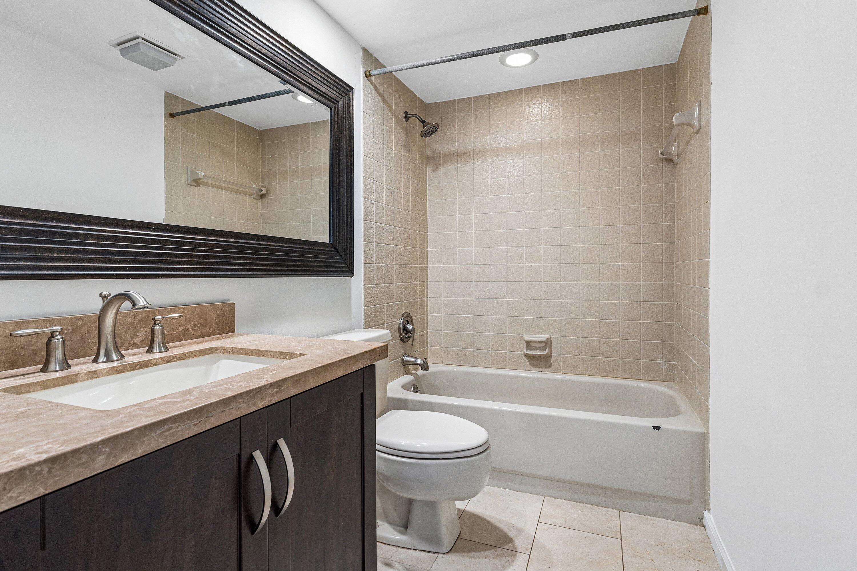 6462 Aspen Glen Circle