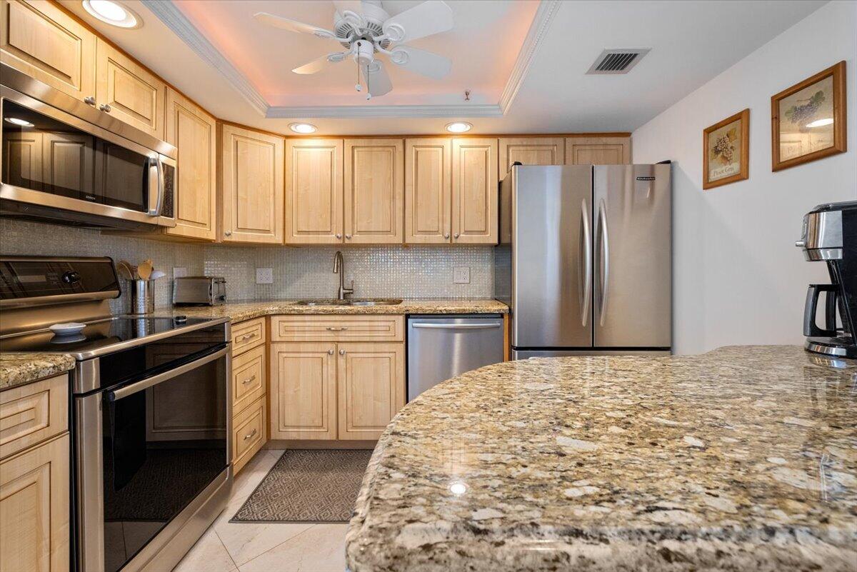 3912 S Ocean Boulevard 603