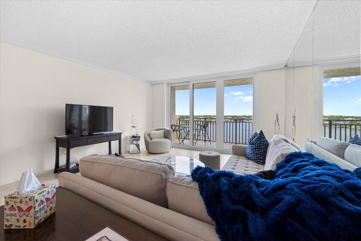 3912 S Ocean Boulevard 603