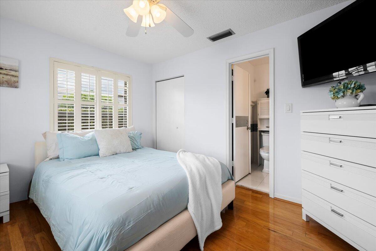 1031 Citrus Way 102-a