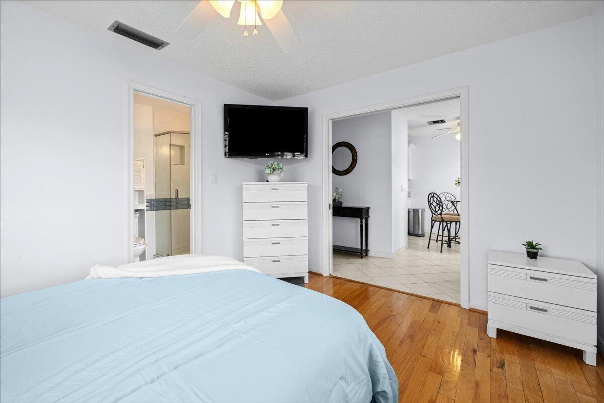 1031 Citrus Way 102-a
