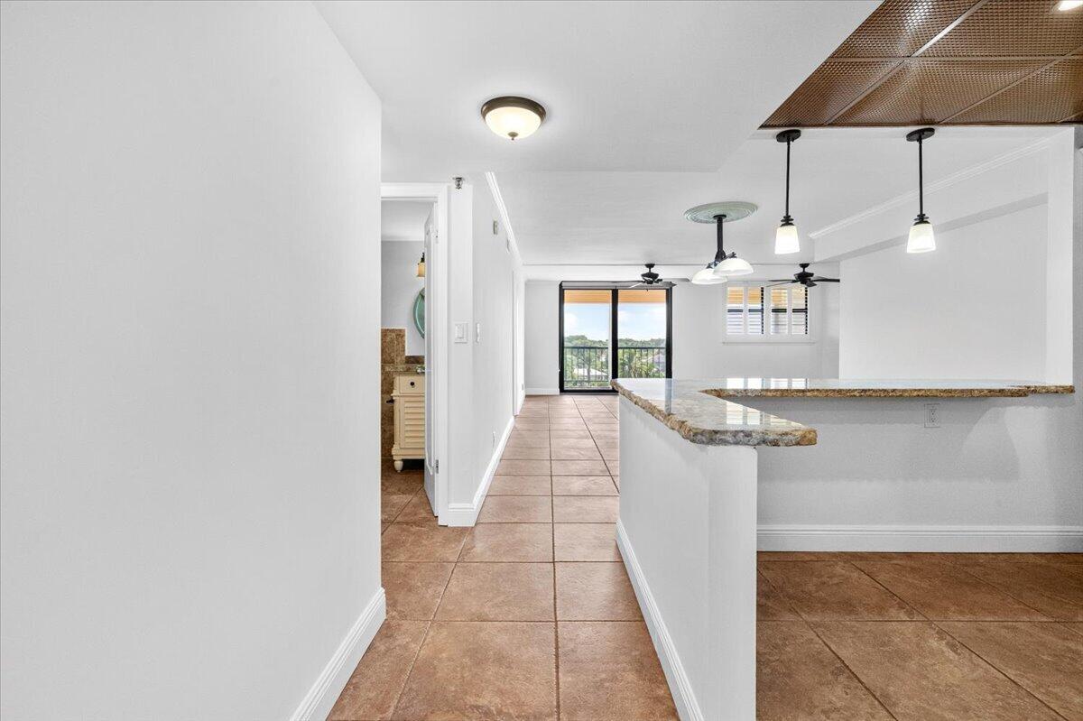2430 DEER CREEK COUNTRY CLUB Boulevard 506