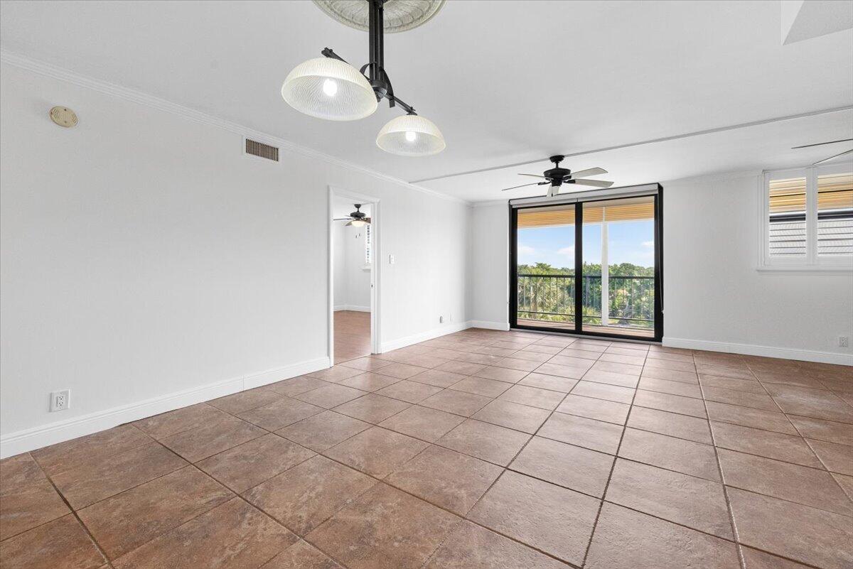 2430 DEER CREEK COUNTRY CLUB Boulevard 506