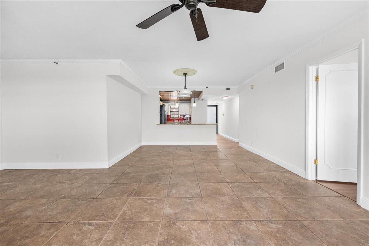 2430 DEER CREEK COUNTRY CLUB Boulevard 506