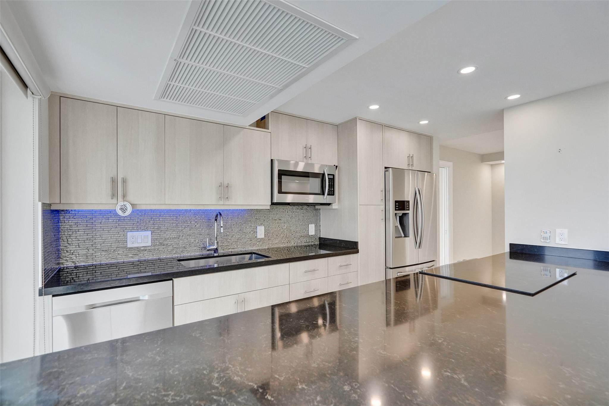 2841 N Ocean Blvd 1804