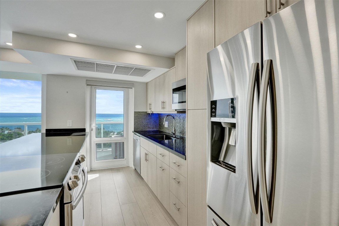 2841 N Ocean Blvd 1804