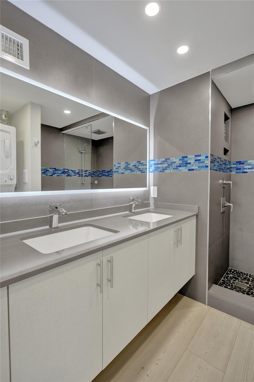 2841 N Ocean Blvd 1804