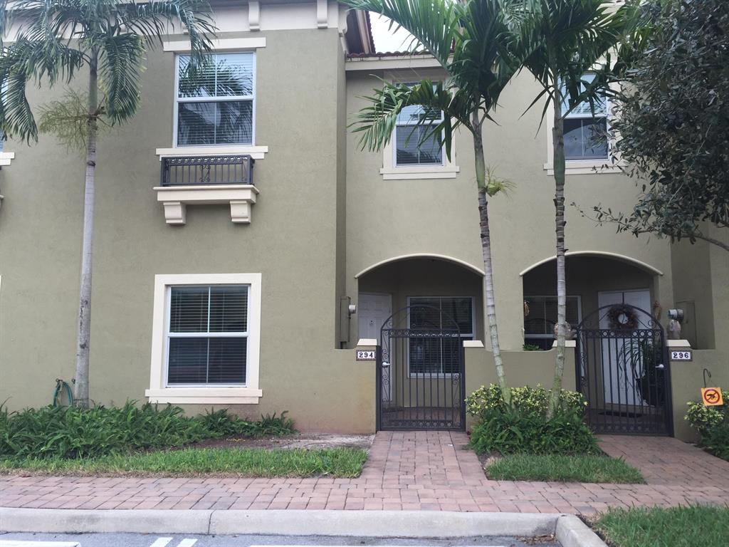 294 Lake Monterey Circle 294