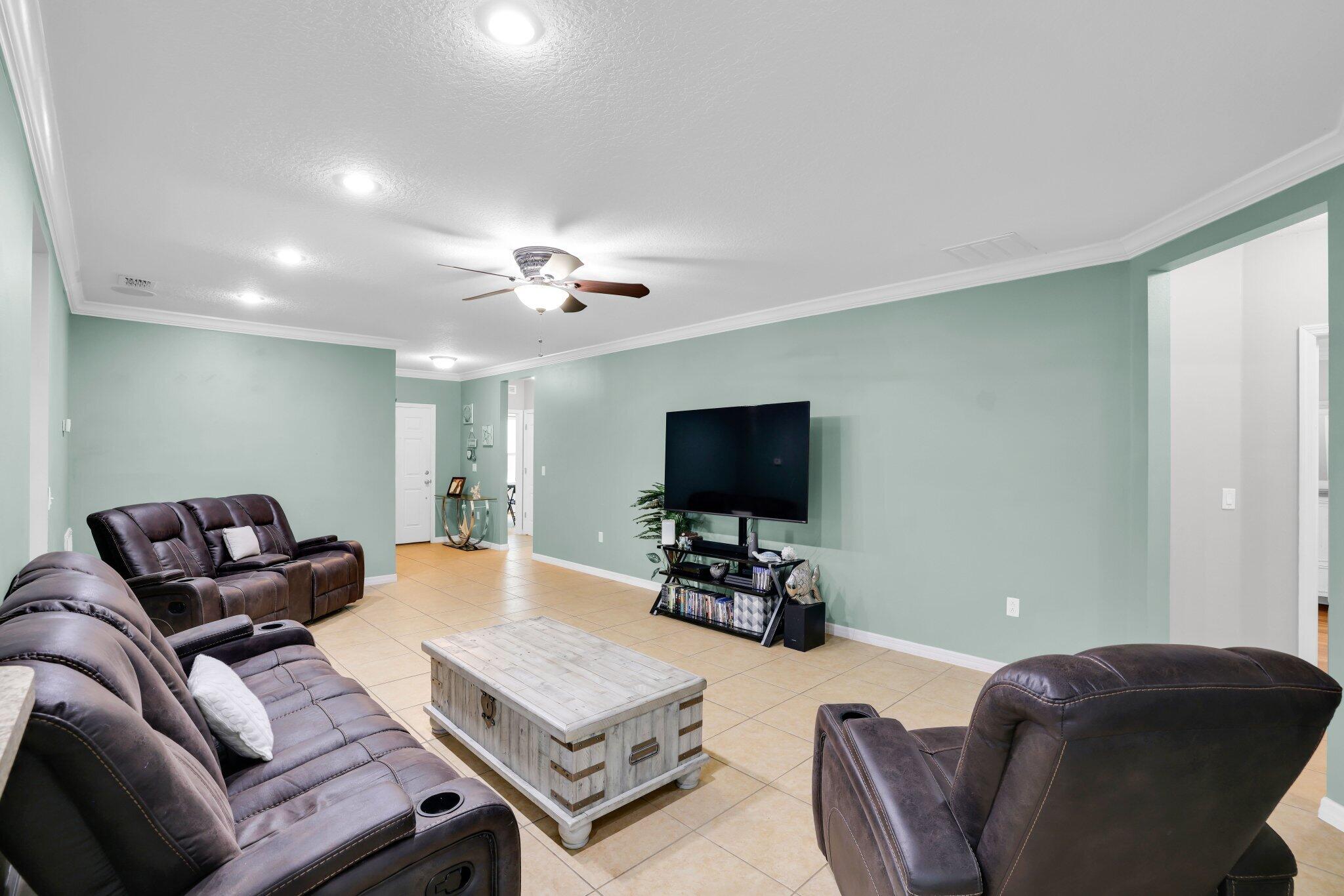 5367 NW Wisk Fern Circle