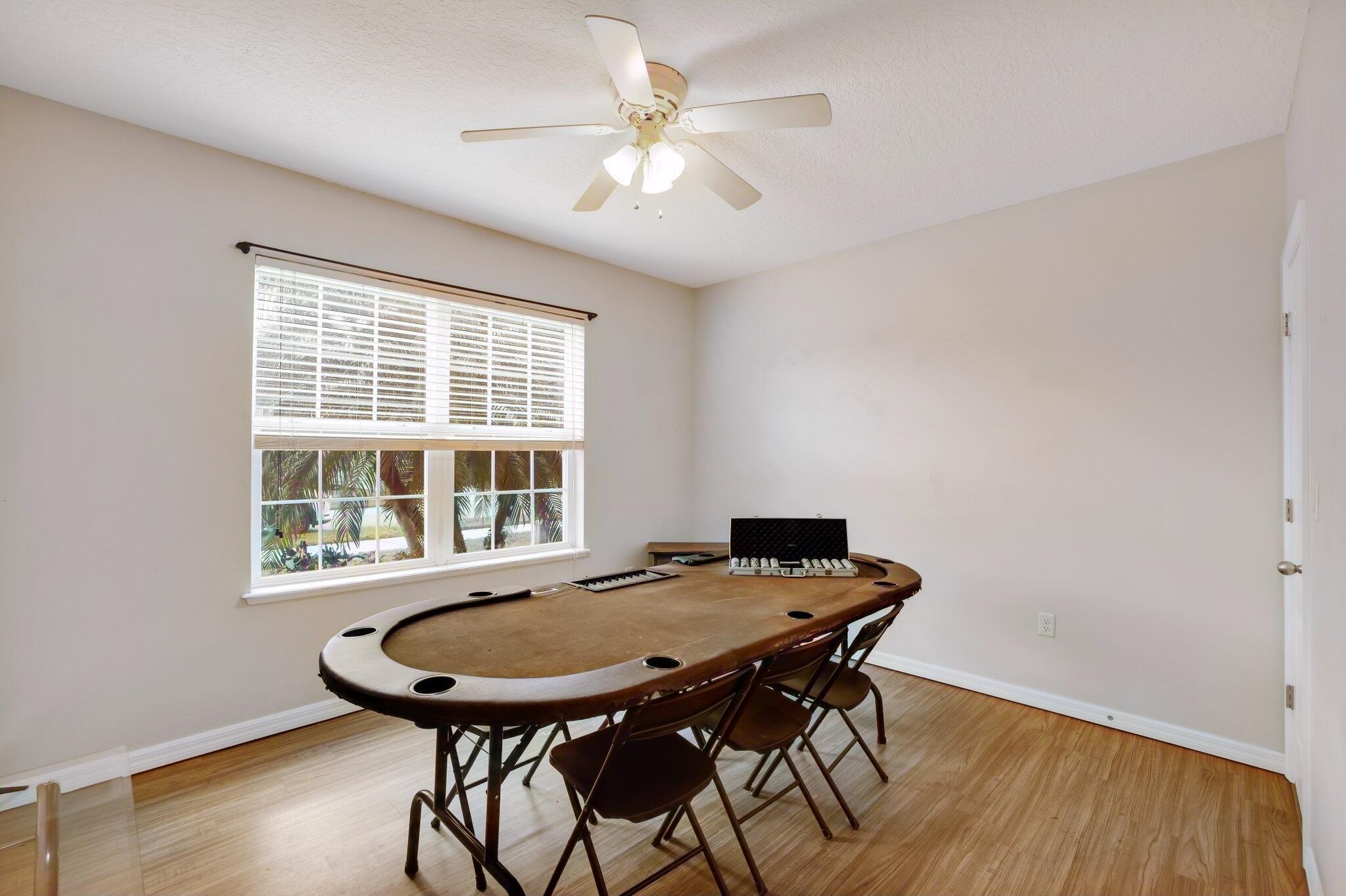 5367 NW Wisk Fern Circle